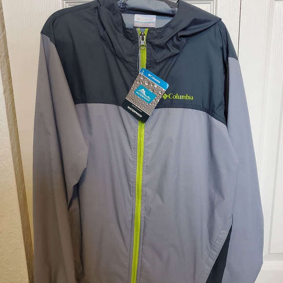 NWT Columbia boys size Large 14-16 Waterproof Hooded light jacket - Picture 1 of 5